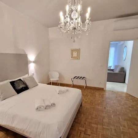 Angelini Apartment *