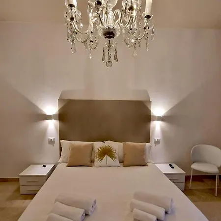 Angelini Apartment *