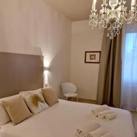 Angelini Apartment *