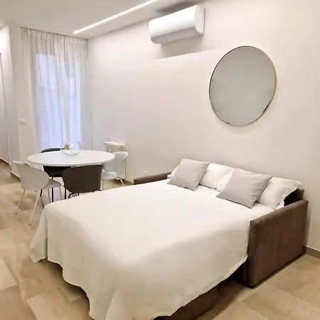 Angelini Apartment *