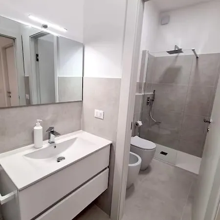 Angelini Apartment *