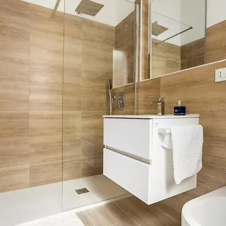 Angelini Apartment *